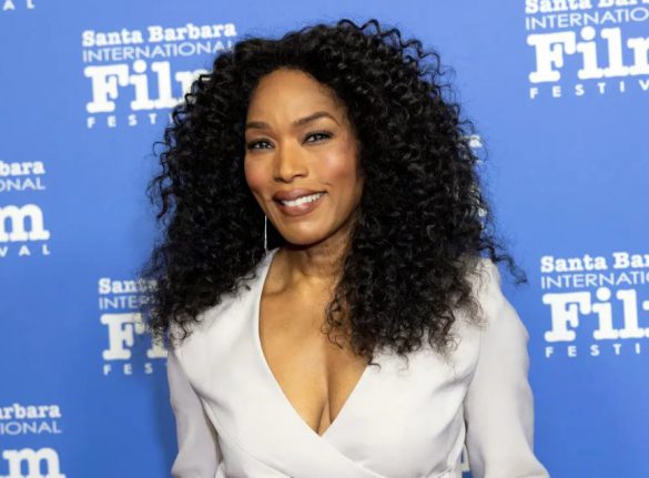 angela-bassett-god-faith